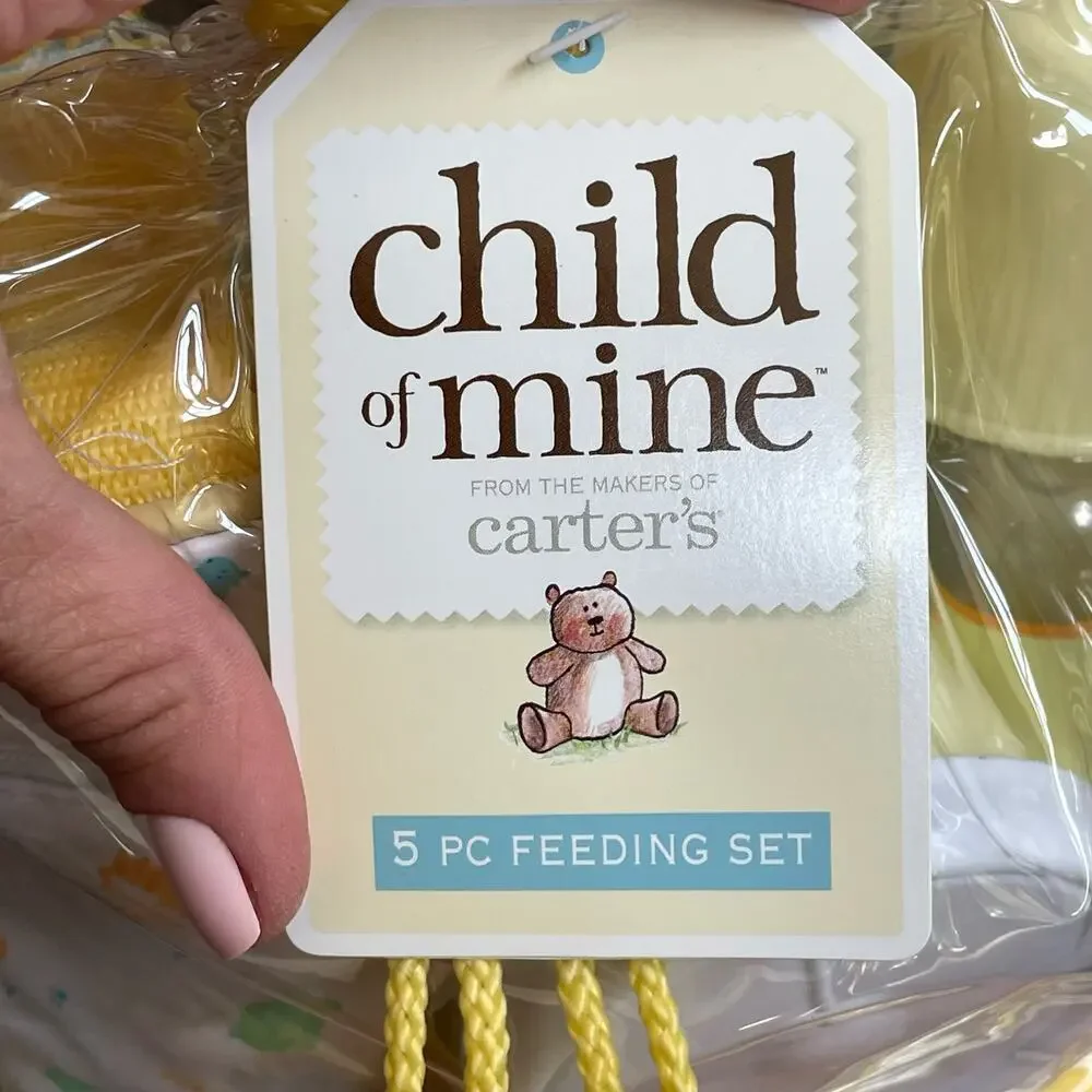 Vintage Carter's Child of Mine Baby Gift Set 5 Piece Feeding Yellow Bag Giraffe